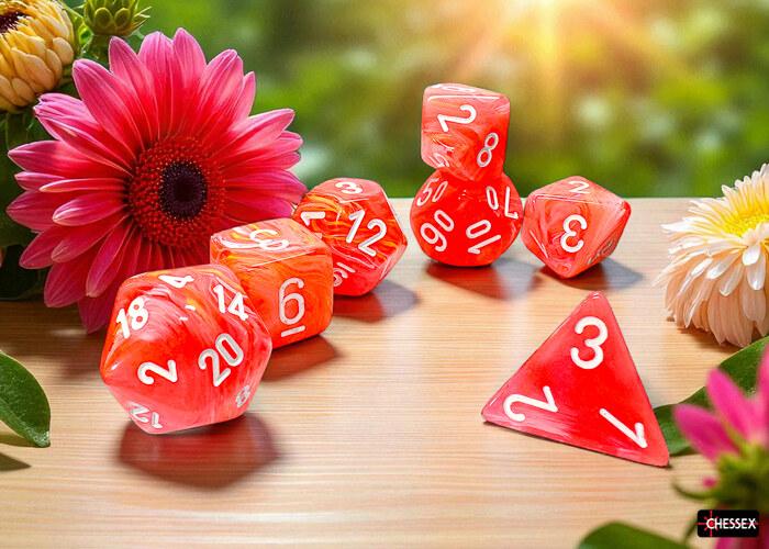 Chessex: Festive Mega-hedral Dahlia/white Luminary Rollenspiel Set (7) Chessex: Festive Mega-hedral Dahlia/white Luminary Rollenspiel Set (7)