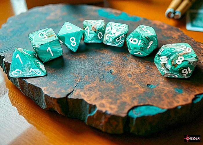 Chessex: Marble Mega-hedral Oxi-Copper/white Rollenspiel Set (7) Chessex: Marble Mega-hedral Oxi-Copper/white Rollenspiel Set (7)