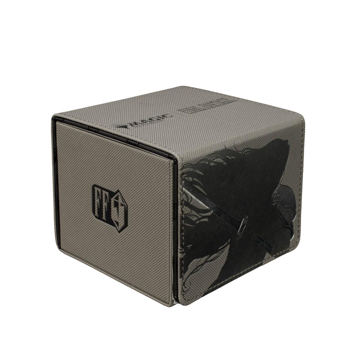 Ultra Pro - MTG: Final Fantasy Premium Alcove Edge Deck Box for Magic: The Gathering