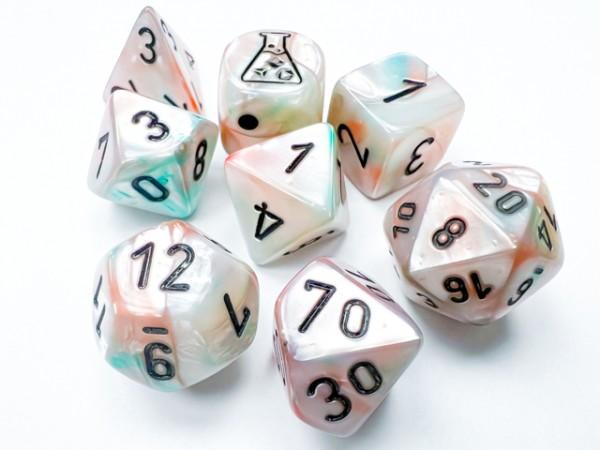 Lustrous Polyhedral Sea Shell/black Luminary 7-Die Set